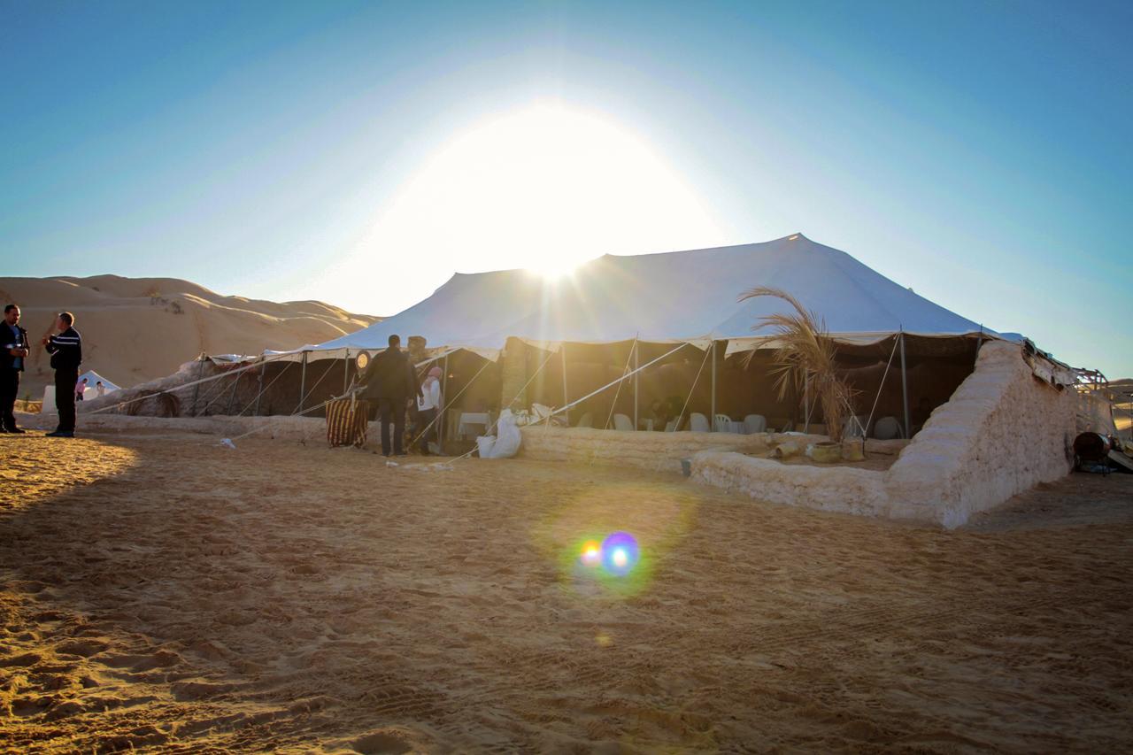 Camp Mars 호텔 두즈 외부 사진