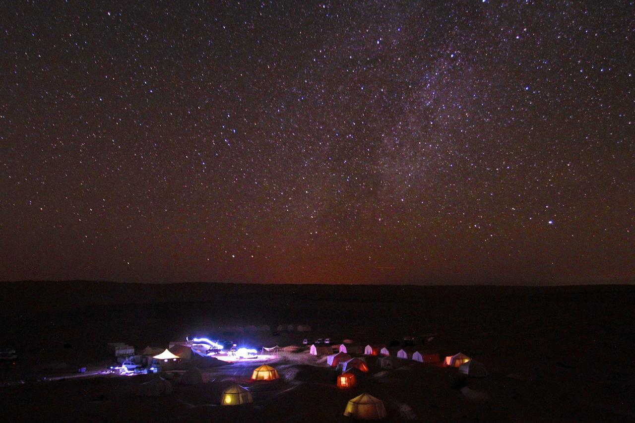 Camp Mars 호텔 두즈 외부 사진